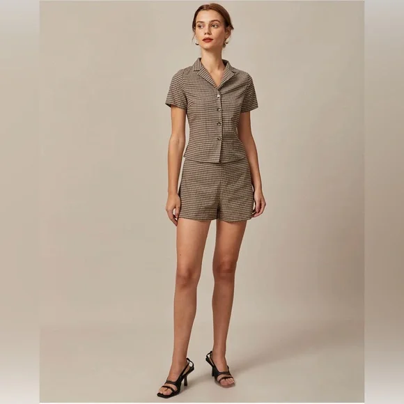 NWT RIHOAS Lapel Plaid Short Sleeve Blouse - Picture 1 of 7